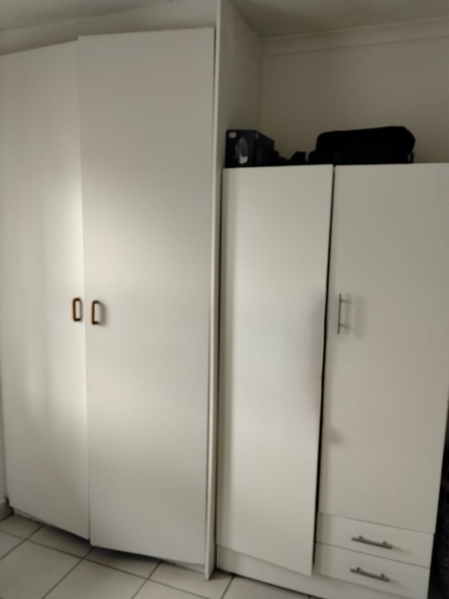 2 Bedroom Property for Sale in Parklands Western Cape